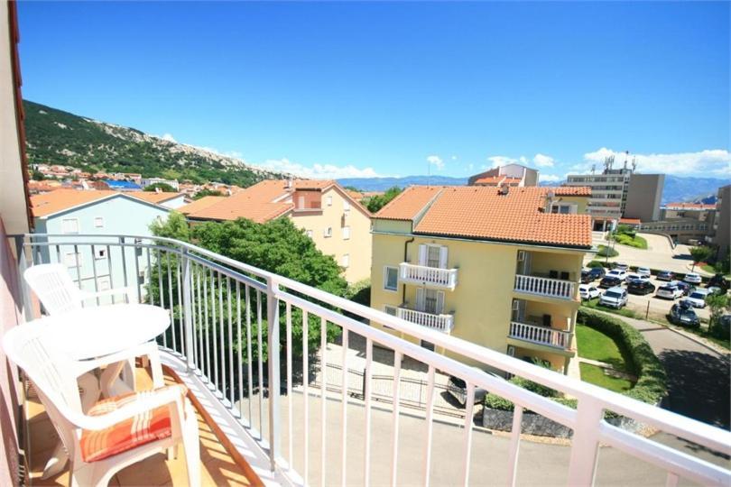 Beautiful Apartment Lovorka 6 , Baska, Krk 外观 照片