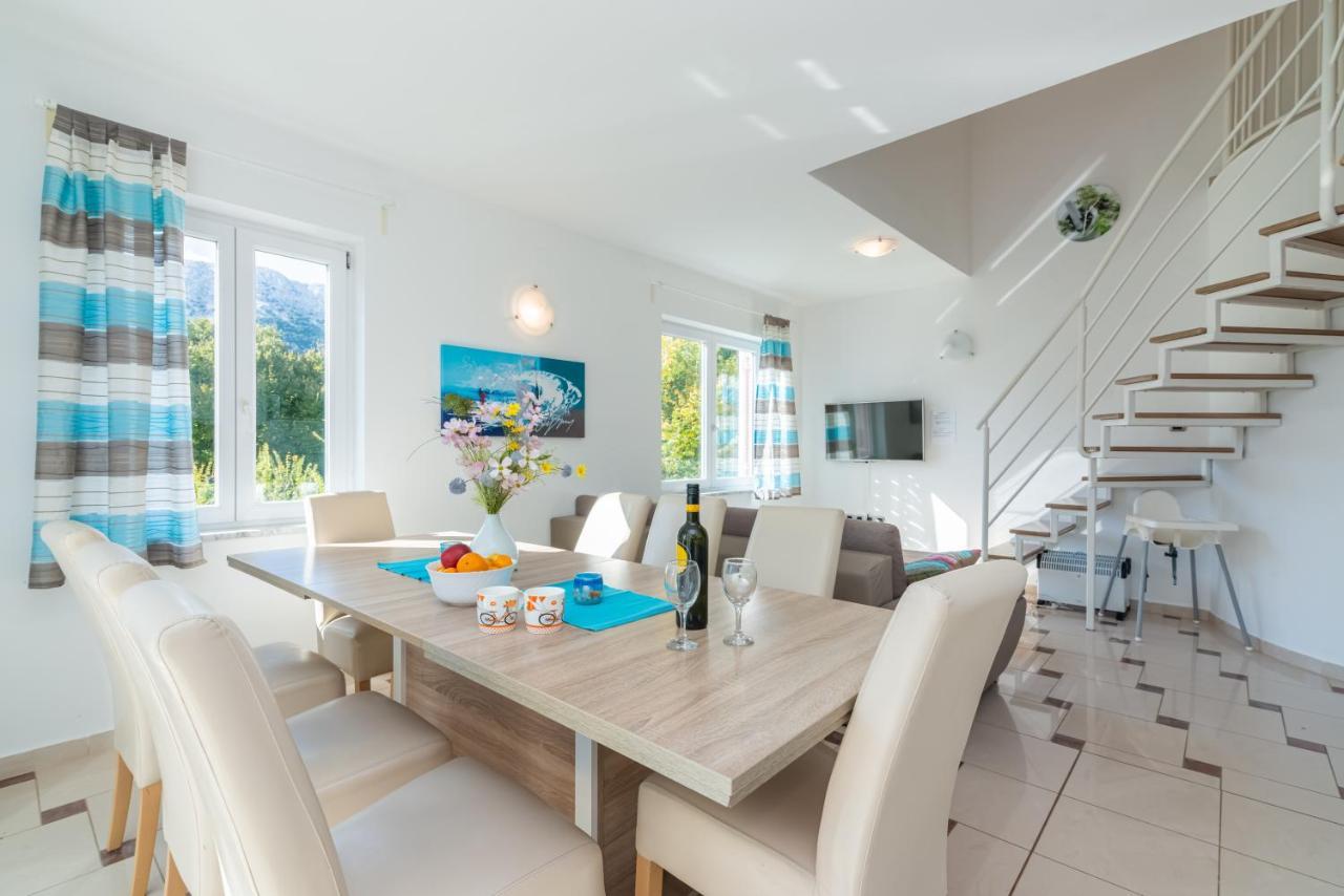 Beautiful Apartment Lovorka 6 , Baska, Krk 外观 照片