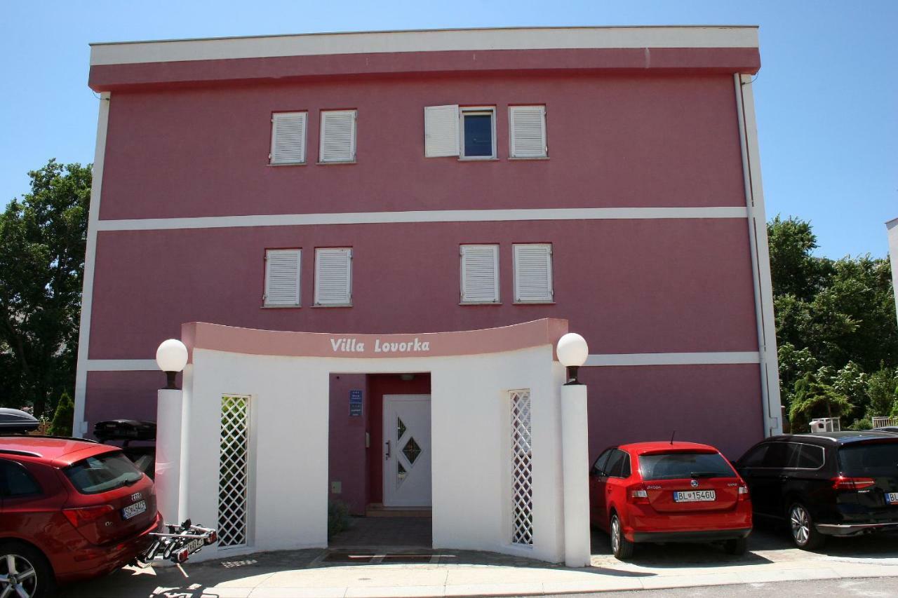 Beautiful Apartment Lovorka 6 , Baska, Krk 外观 照片